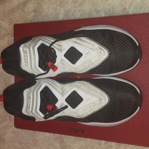 Nike LeBron Soldier XIV